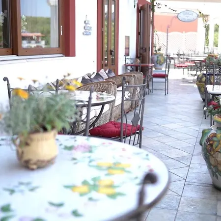 Isolabella Hotel Ventotene