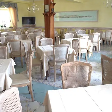 Isolabella 3* Ventotene