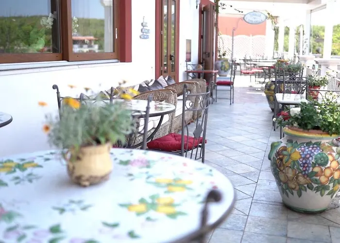 Isolabella Hotel Ventotene