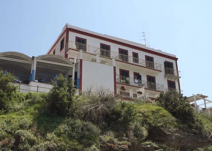 Isolabella Hotel