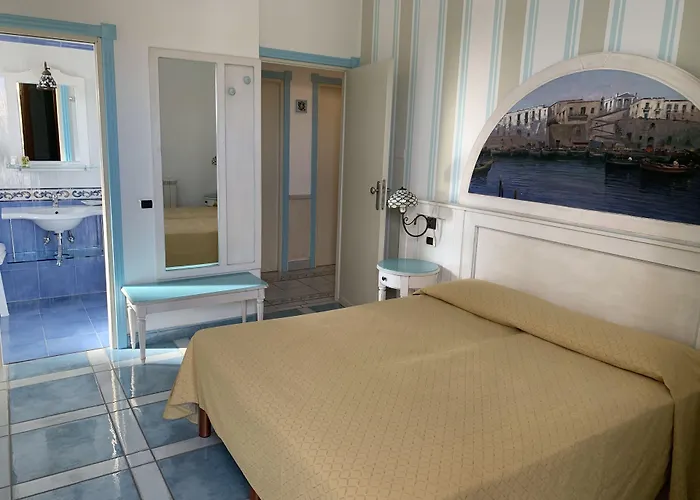 Isolabella Hotel 3*