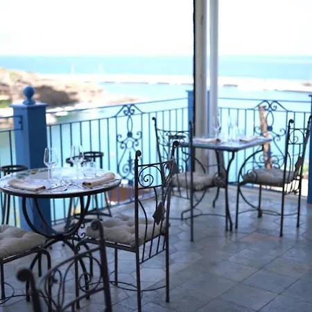 Hotel Isolabella Ventotene