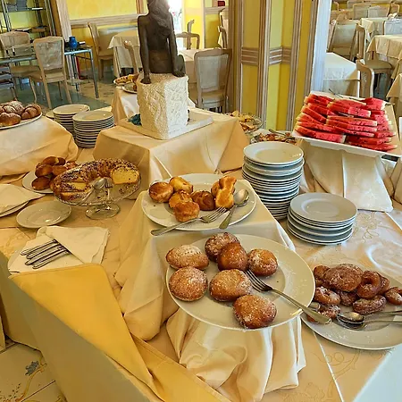 Isolabella Hotel 3*