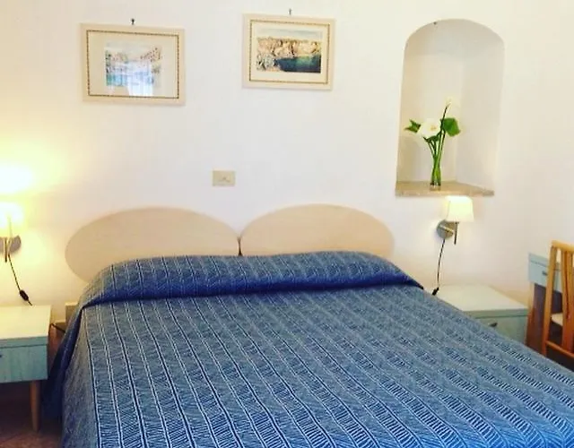 Isolabella Otel