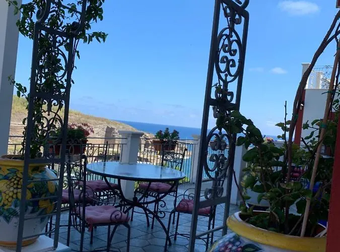 Isolabella 호텔 벤토테네